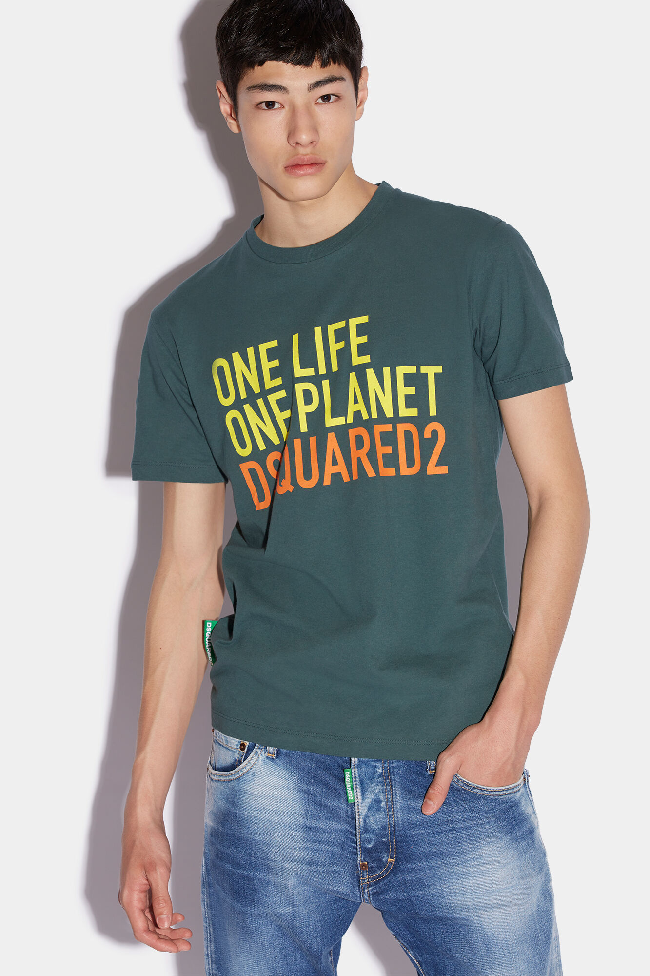 DSQUARED2 ワンライフ ロゴ入り Tシャツ