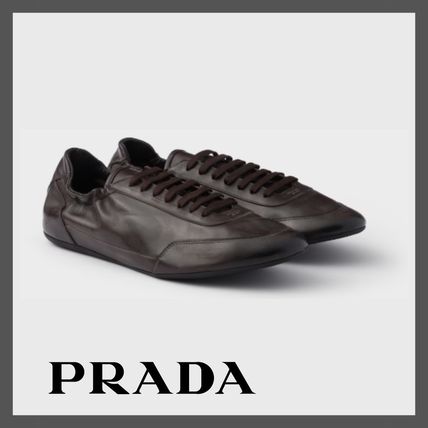 コラプス PRADA(プラダ) スニーカー(メンズ) - 海外通販のBUYMA