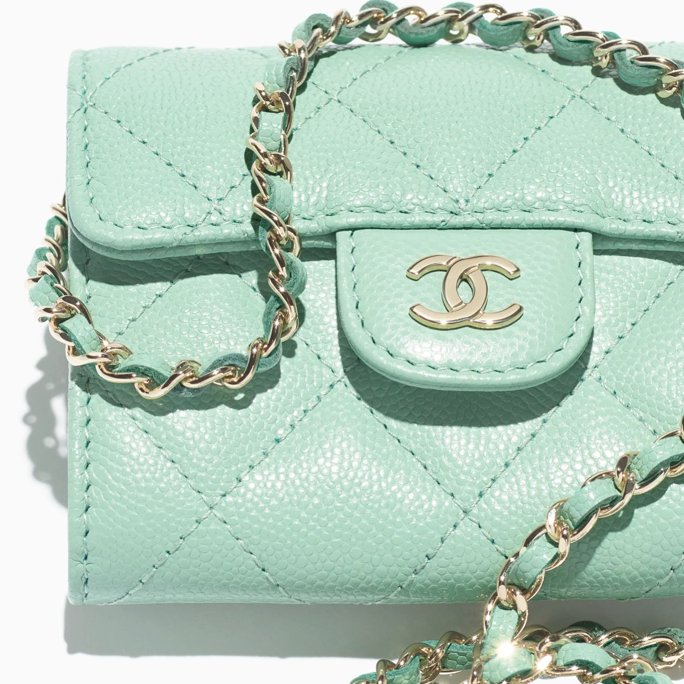 《ミントカラー可愛い》CHANEL 25S クラシック チェーンクラッチ