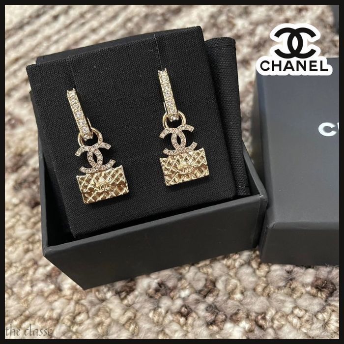 【バッグとお揃いにしても◎】CHANEL ピアス バッグモチーフ