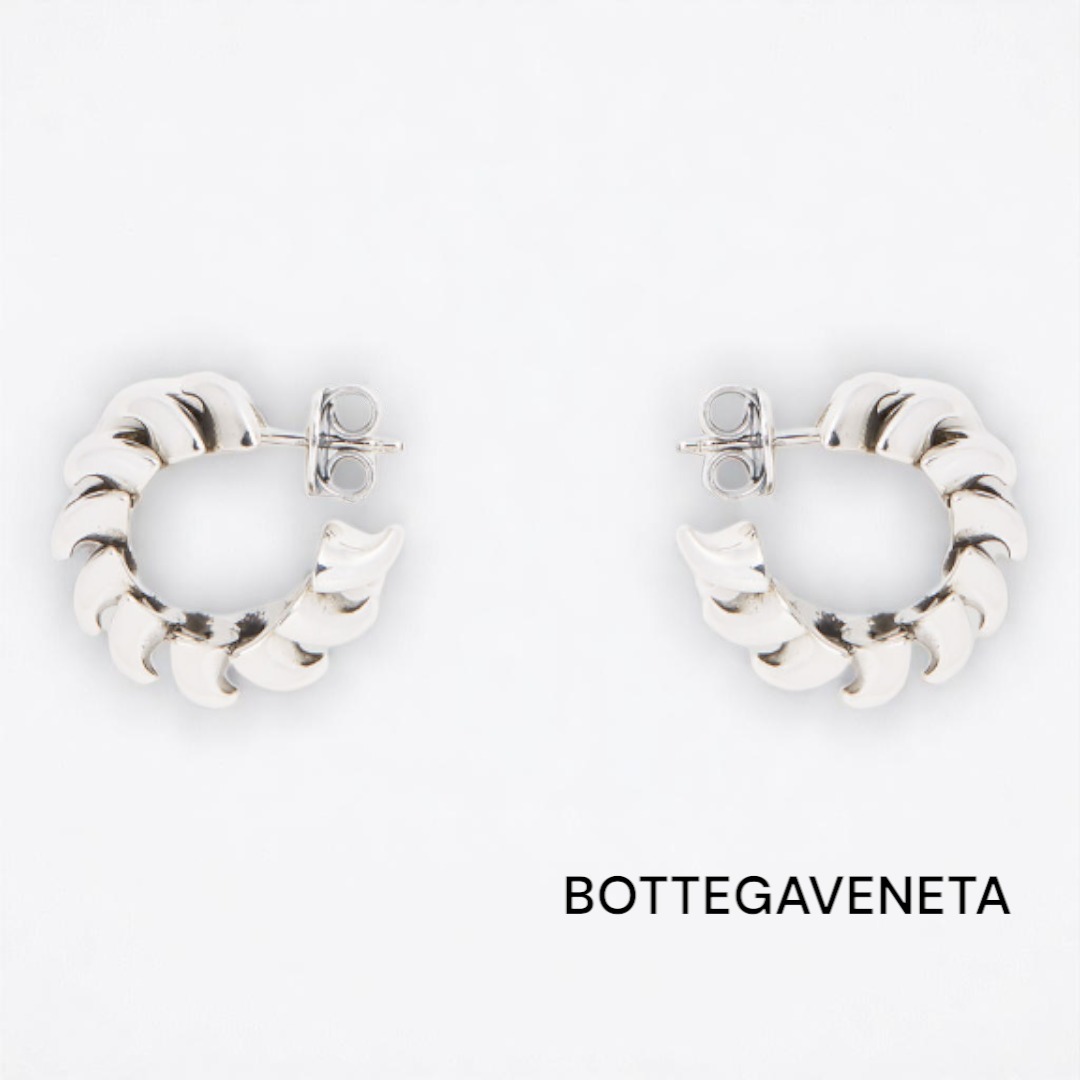 ●BOTTEGAVENETA ●ボッテガヴェネタ ピアス Pleat