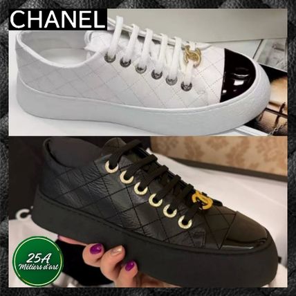 OC 25cm CHANEL(シャネル) スニーカー(レディース) - 海外通販の