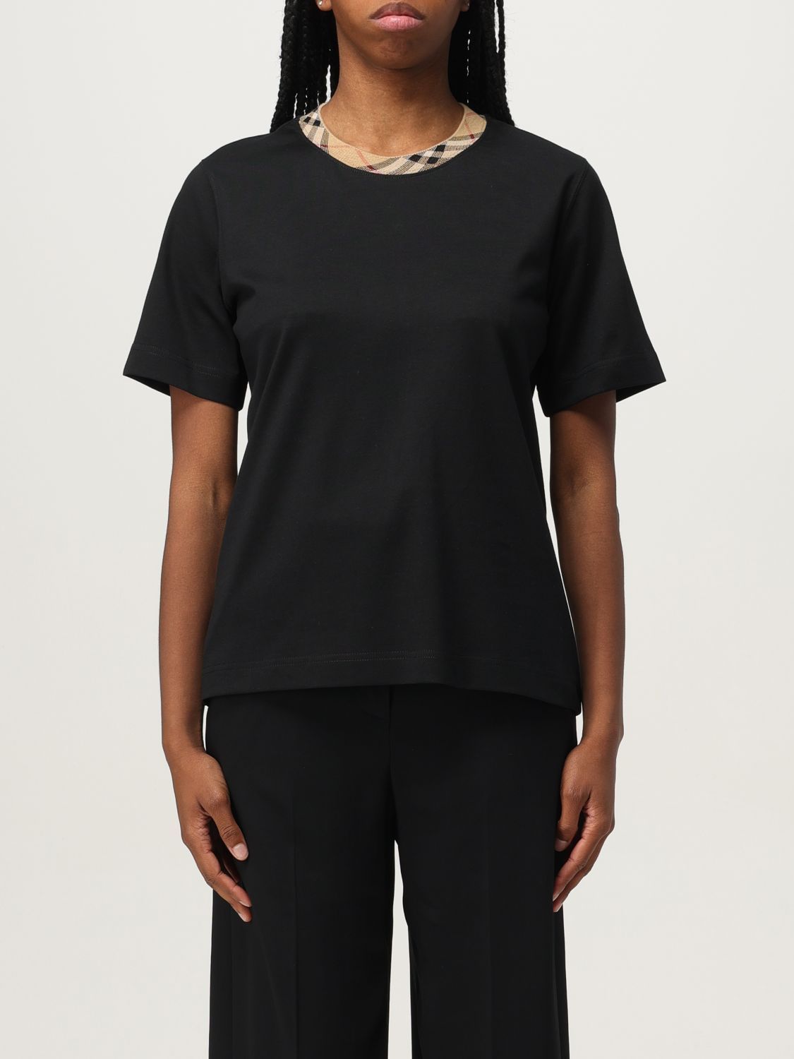 Tシャツ・カットソー BURBERRY Woman T-Shirt Black 8110271