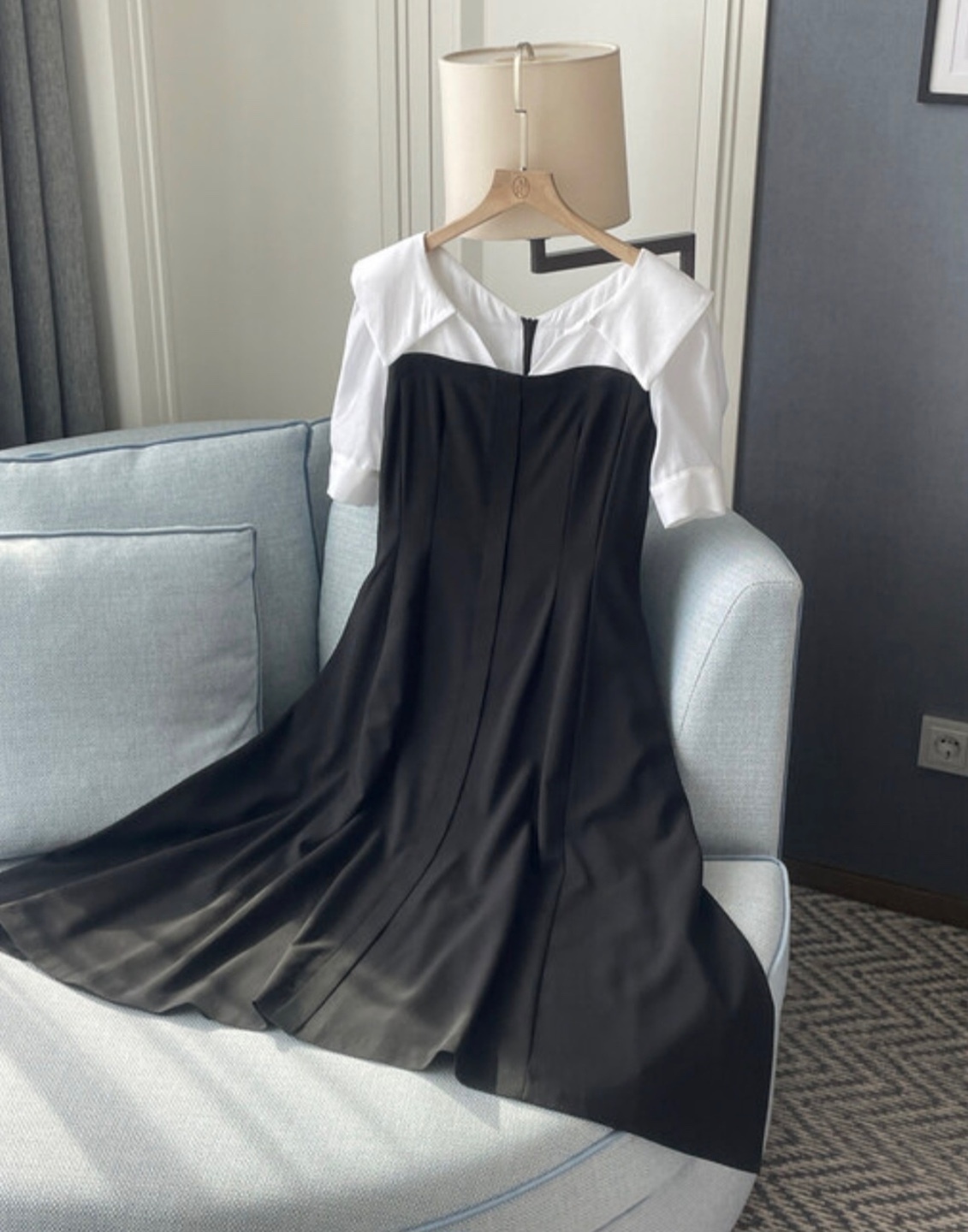 【I AM MARI】Jerin color combination collar flare one piece