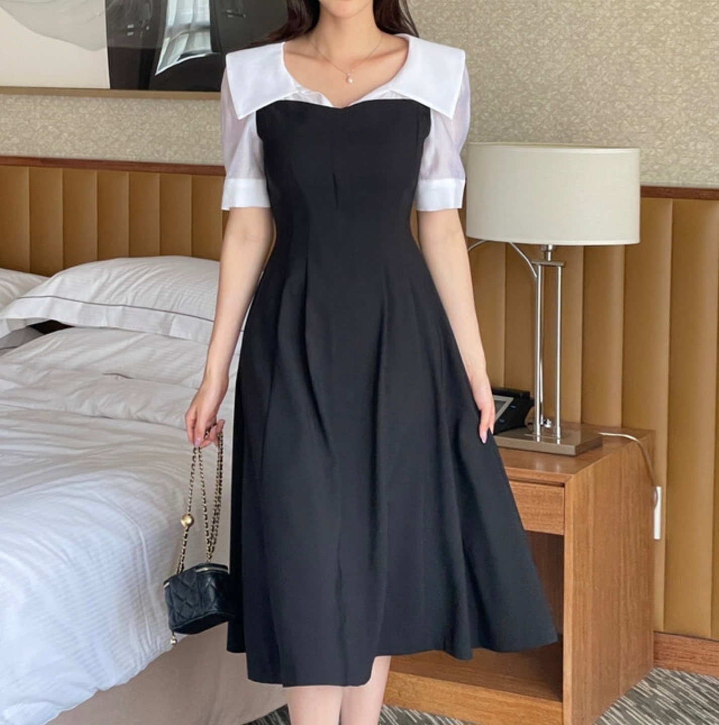 【I AM MARI】Jerin color combination collar flare one piece