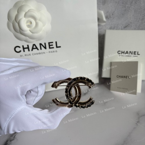 《すぐ届く！》【CHANEL】ブローチ ロゴ ゴールド メタル パール