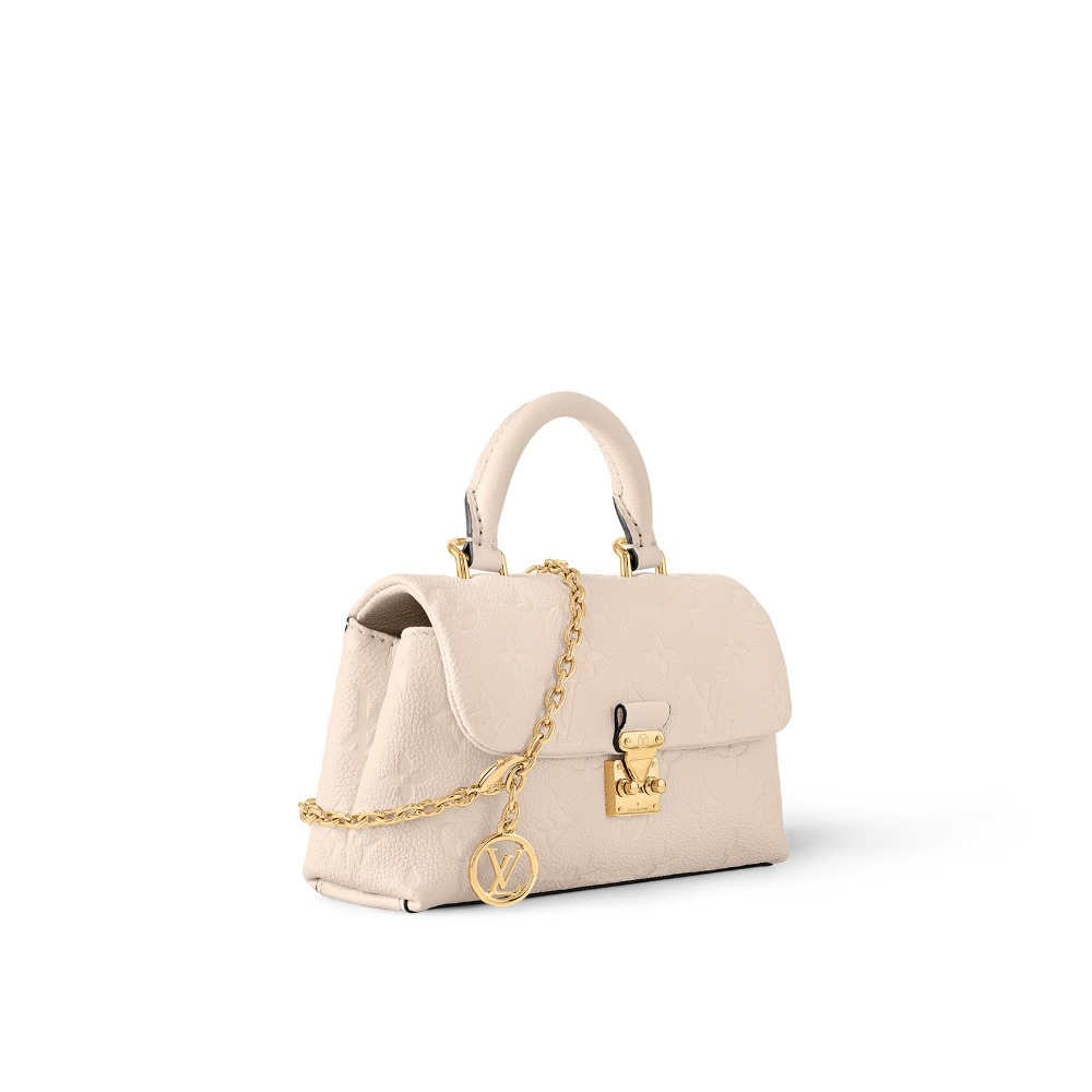《LOUIS VUITTON》入手困難！3Way◎ ナノマドレーヌバッグ