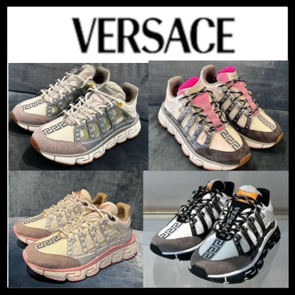 早い者勝ち【VERSACE】スニーカー 全4色