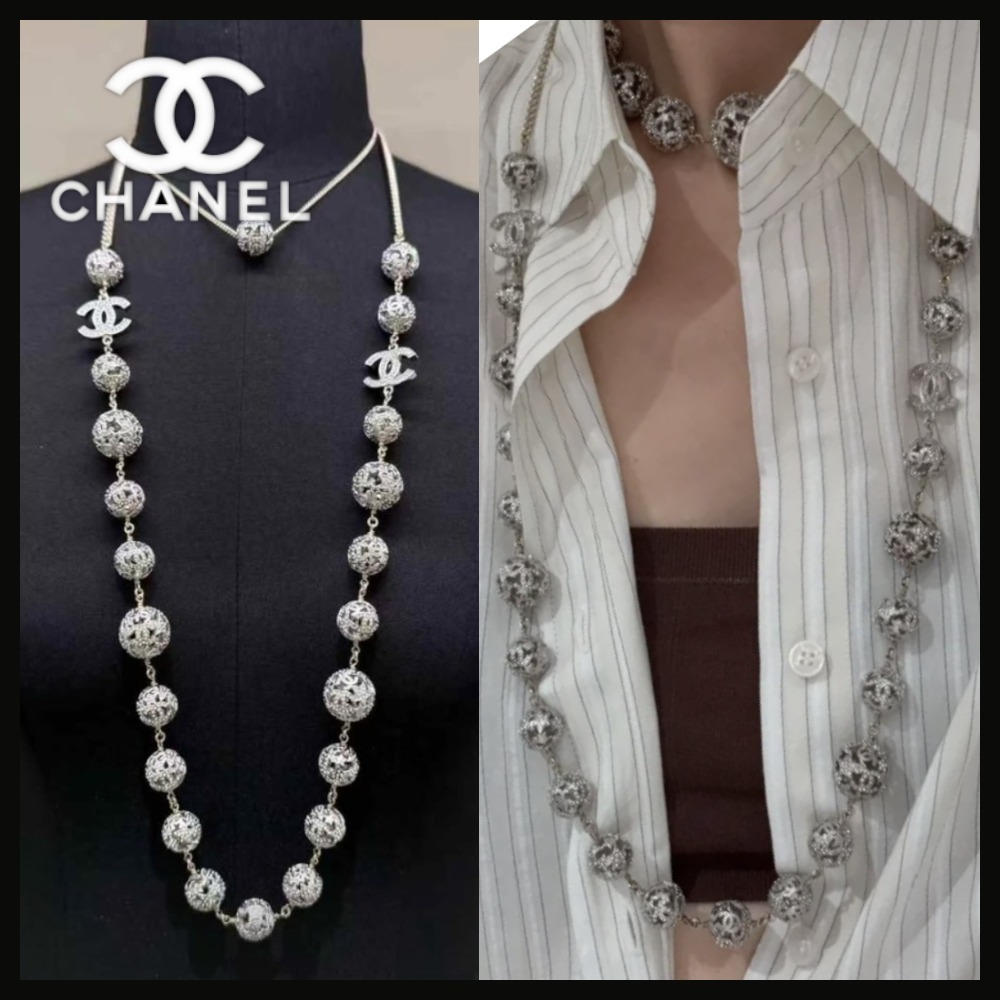 【エレガントにきまる…**】CHANEL ロングネックレス