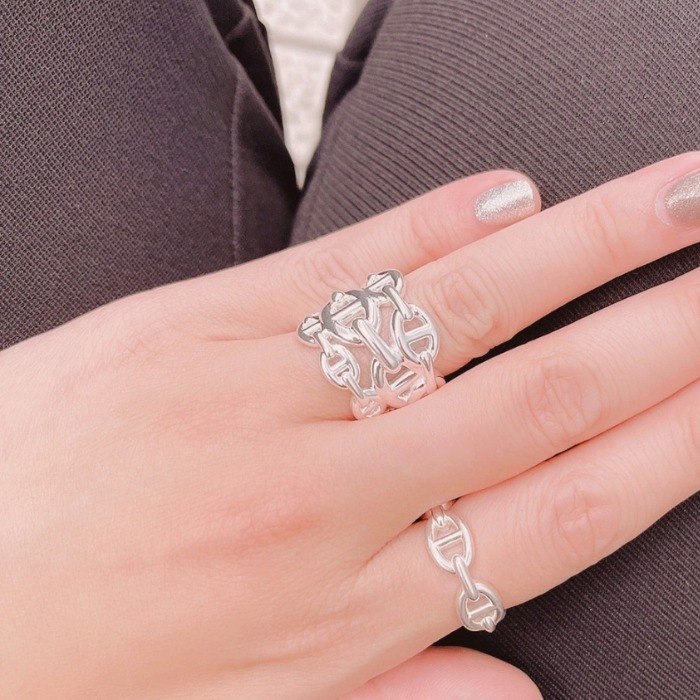 《指先にアクセント☆》HERMES Chaine d'ancre アンシェネ 指輪