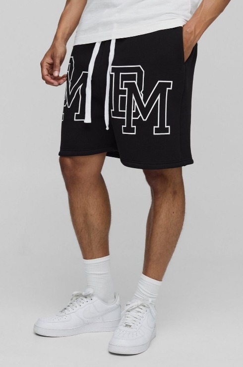 ◆boohoo◆オーバーサイズ BM ドロップクロッチ ショーツ