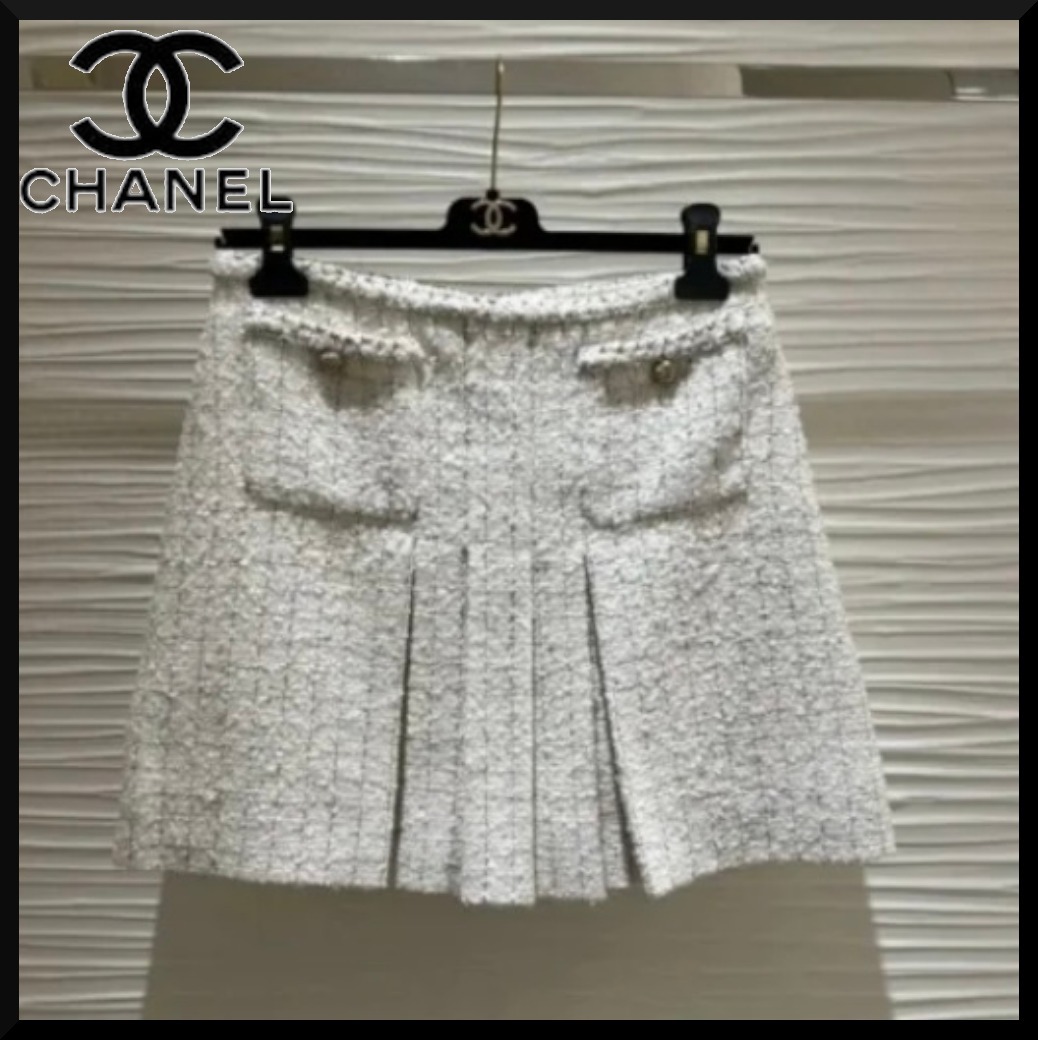 【シンプルで着回し力抜群♪】CHANEL スカート