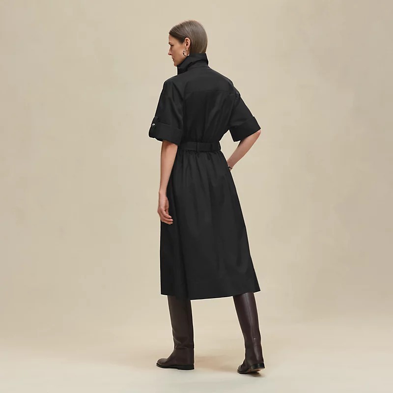 《洗練された大人の日常を彩る》HERMES ルーズドレス ベルト付き