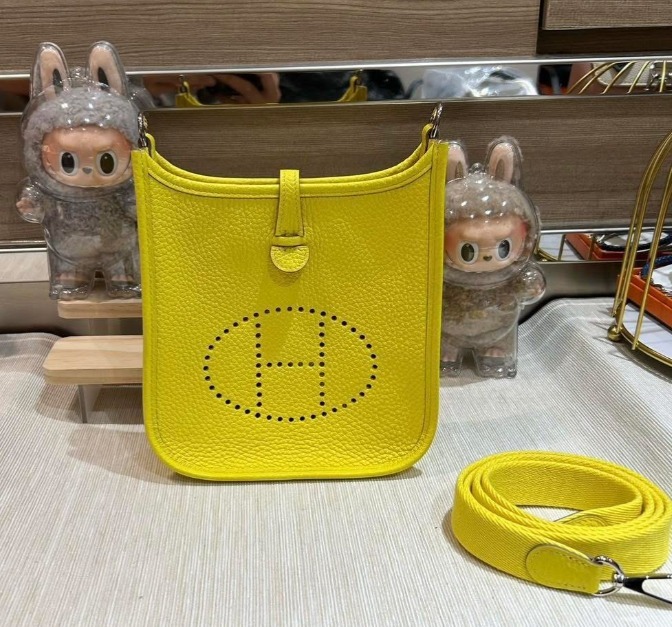 Hermes Mini evelyne ミニエヴリン STAMP U【新品同様】