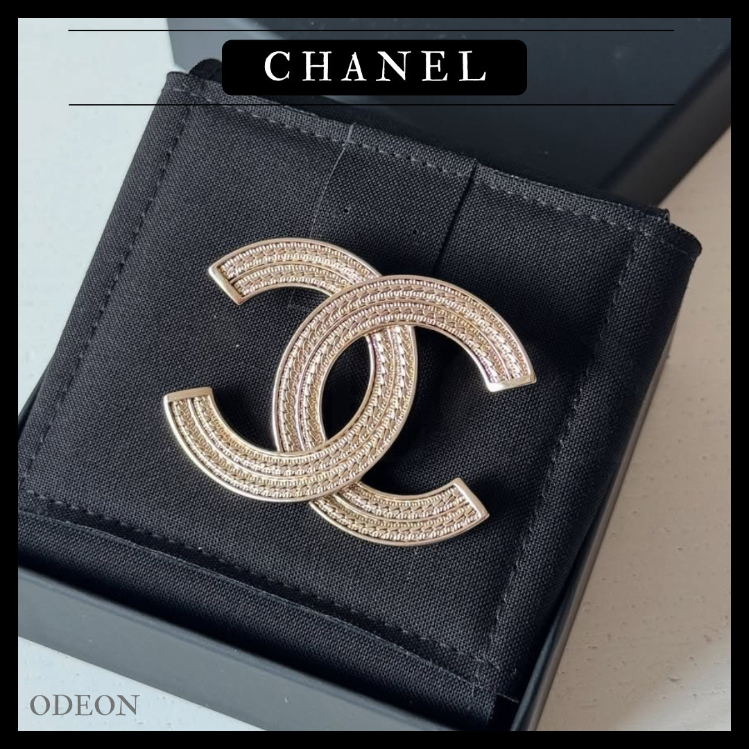 *さりげない煌めきを*【CHANEL】ブローチ 24B