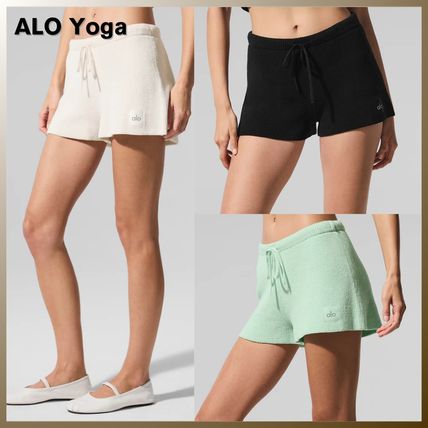 ALO Yoga(アロー) ショートパンツ(レディース) - 海外通販のBUYMA