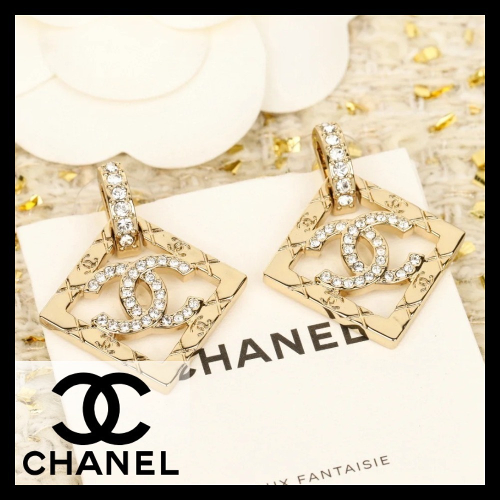 25P大人上品♡【CHANEL】ドレスアップにも★スクエアピアス