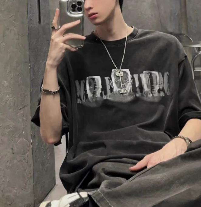 韓国系 ユニセックス 半袖Ｔシャツ ロゴプリント t843