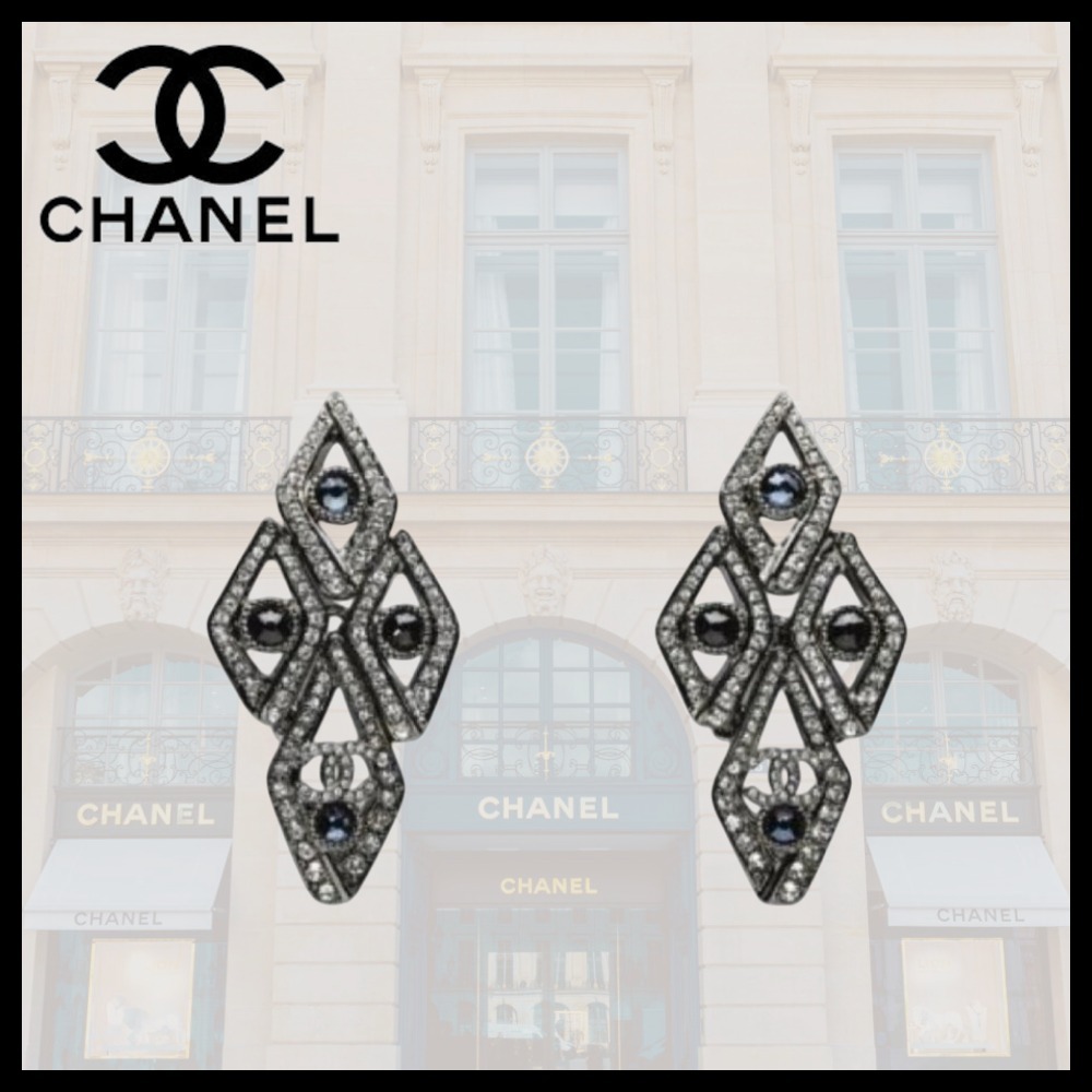 【洗練を映す、アールデコの輝き】CHANEL ピアス