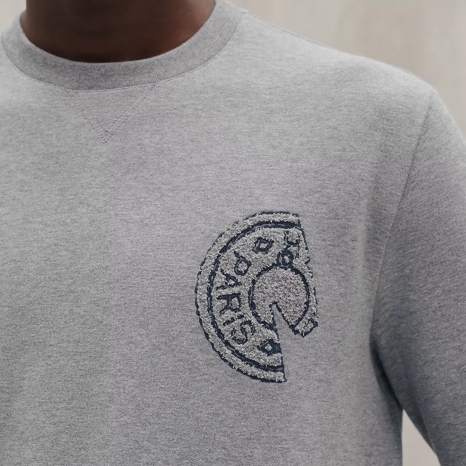 HERMES 25AW《ラウンドネックスウェット パッチ》グレー 直営店
