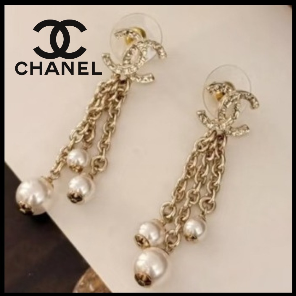 25A 【CHANEL】 ヒロイン級 揺れるパール チェーン ロングピアス