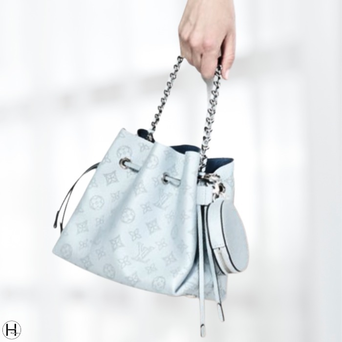 Louis Vuitton ベラ ショルダーバッグ_Mahina
