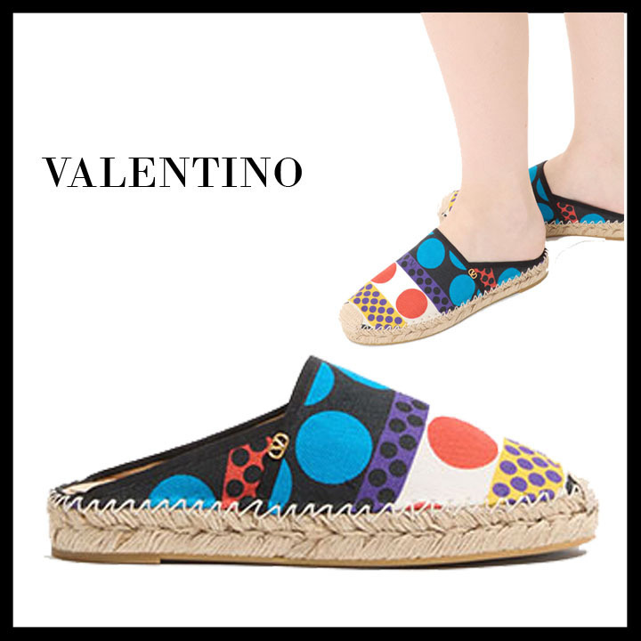 VALENTINO直営店 ミュール ヴロゴのシグネチャー