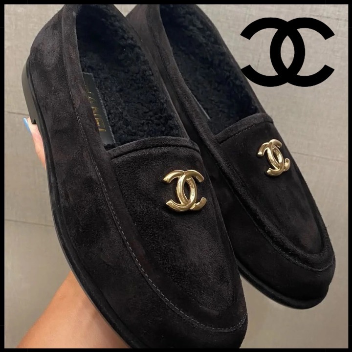 《人気★》CHANEL ローファー