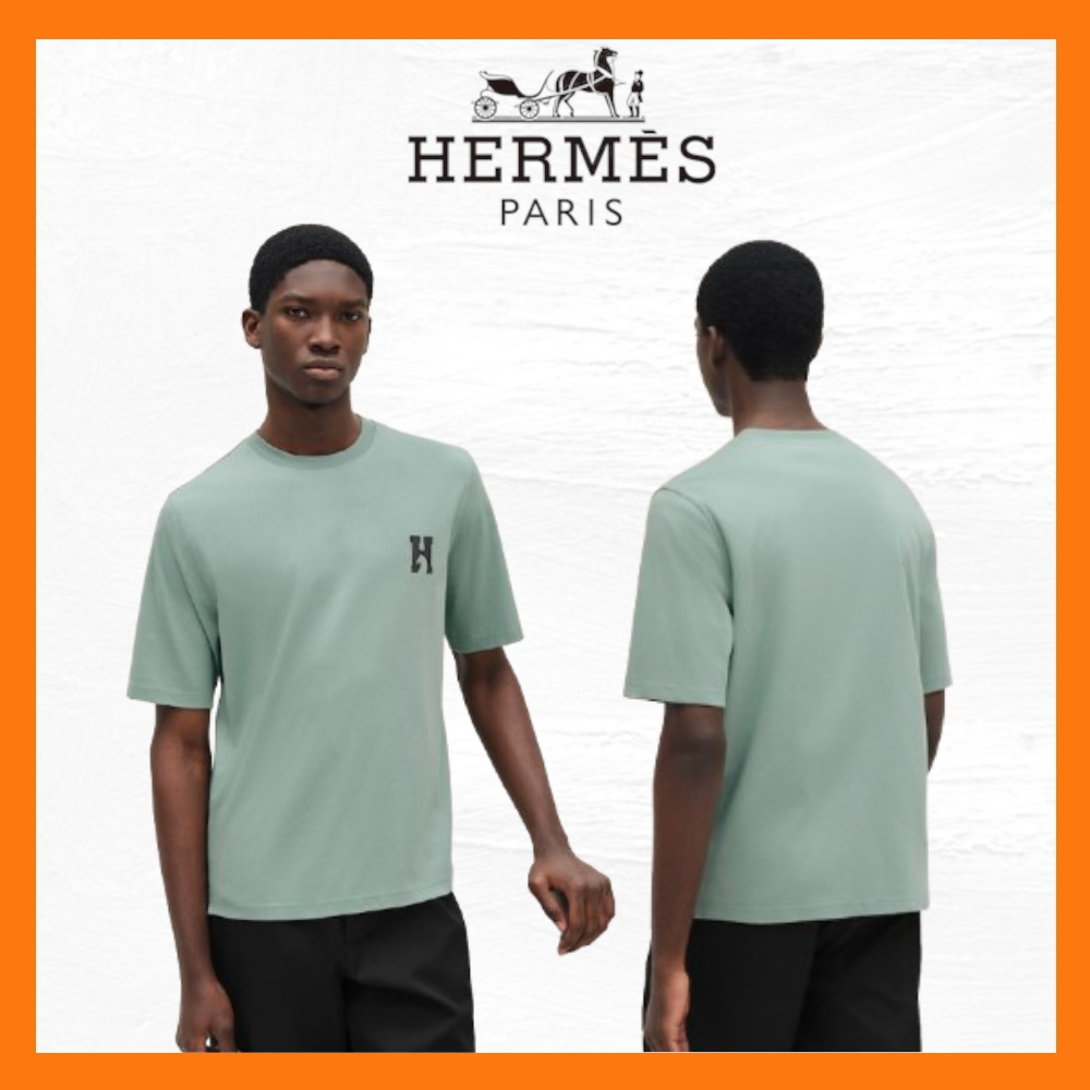 遊び心ある品格を演出 HERMES T-shirt mini patch Tシャツ