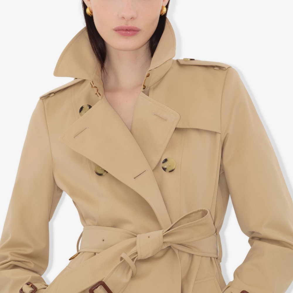 《BURBERRY》定番人気！ミドル チェルシーヘリテージ