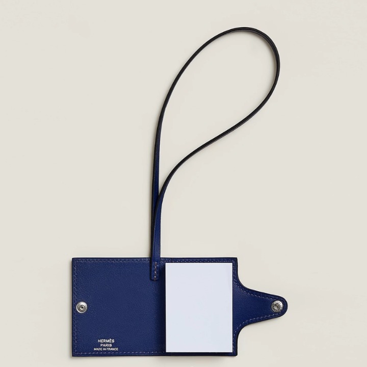 《シンプルにして象徴的》HERMES ユリス ナノ バッグチャーム