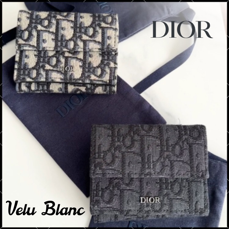 国内即発【DIOR】上質を纏う三つ折りウォレット