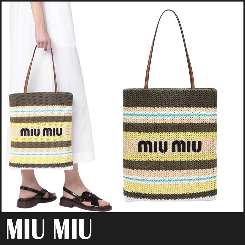 送料関税込☆MIU MIU ラフィアエフェクトウーブン トートバッグ