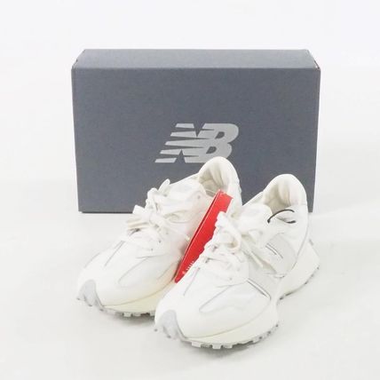 韓国 New Balance 327(ニューバランス) - 海外通販のBUYMA