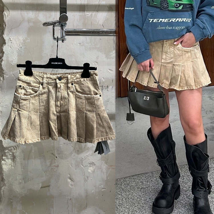 【送料込】BALENCIAGA★プリーツミニスカート