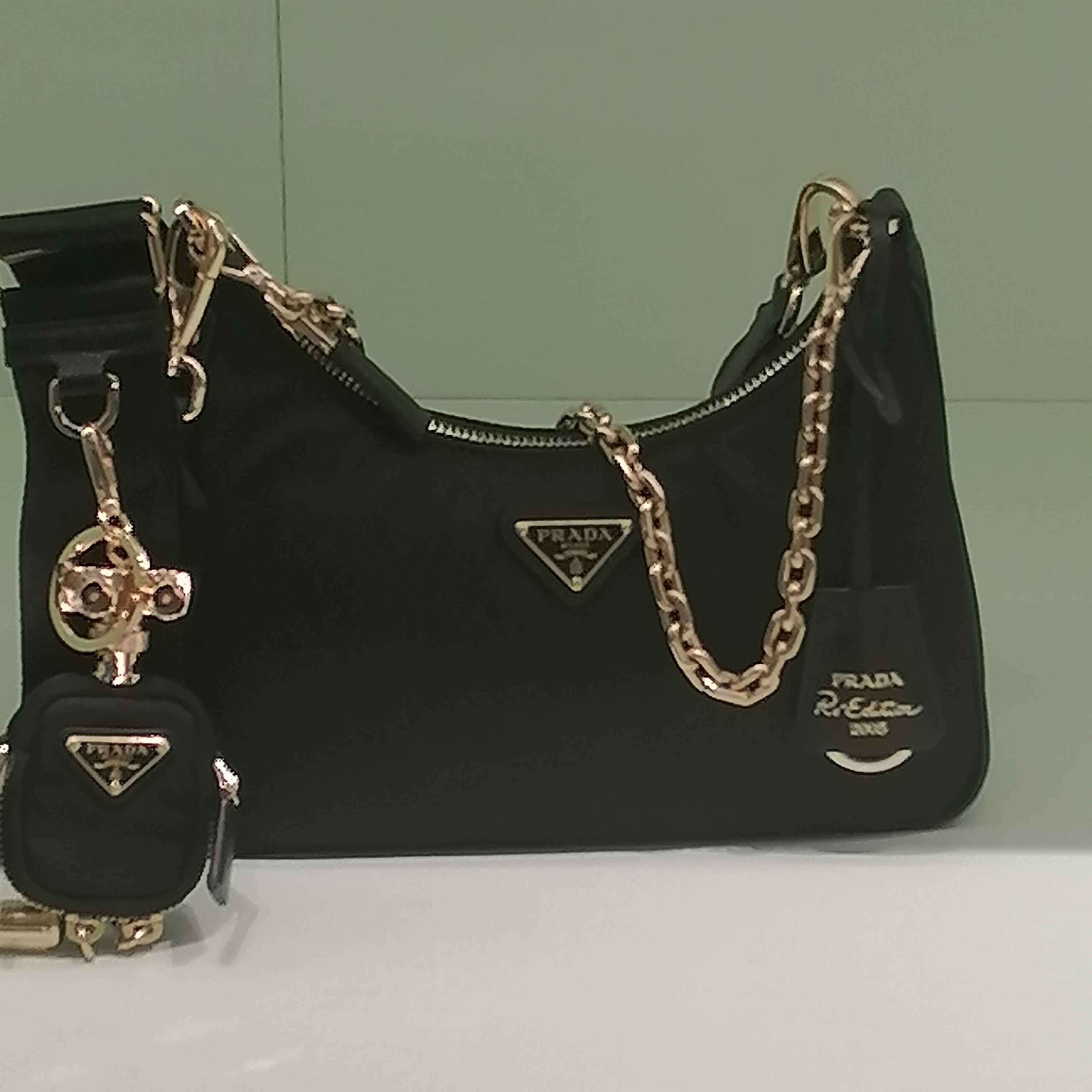 PRADA☆プラダ リ・エディション レザーミニバッグ
