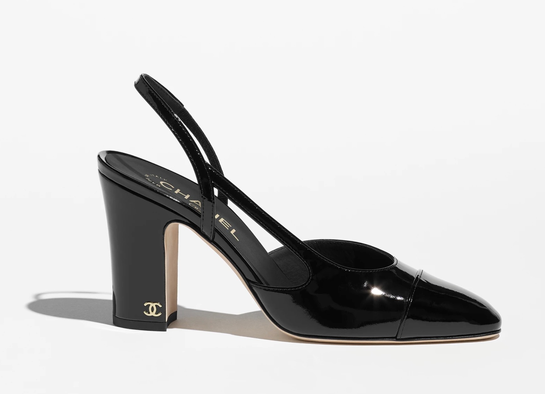 《美脚効果◎》CHANEL スリングバック シューズ パテント 9cm