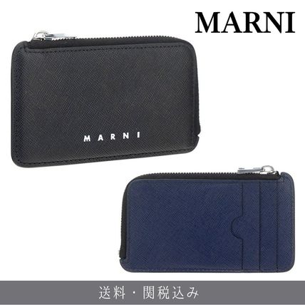 ★関税送料込み★ MARNI ロゴ コインケース付きの二つ折り財布 オセアニア MARNI(マルニ) 財布・雑貨(メンズ) - 海外通販のBUYMA