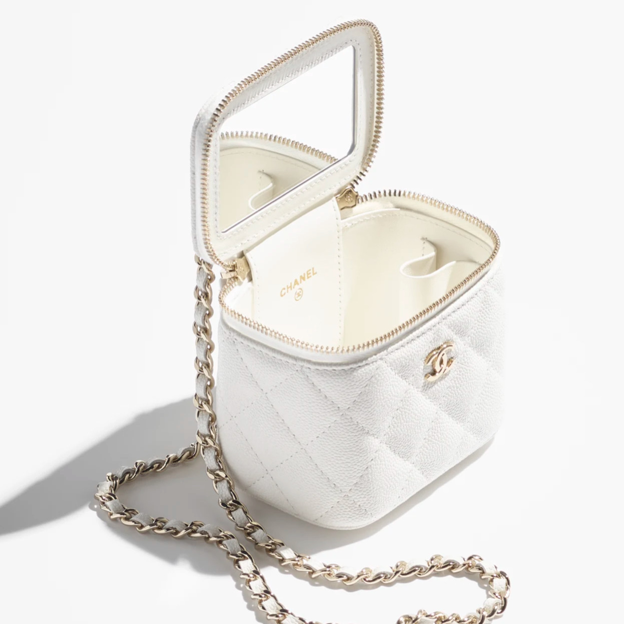 《上品で可愛い》CHANEL クラシック スモール ヴァニティケース