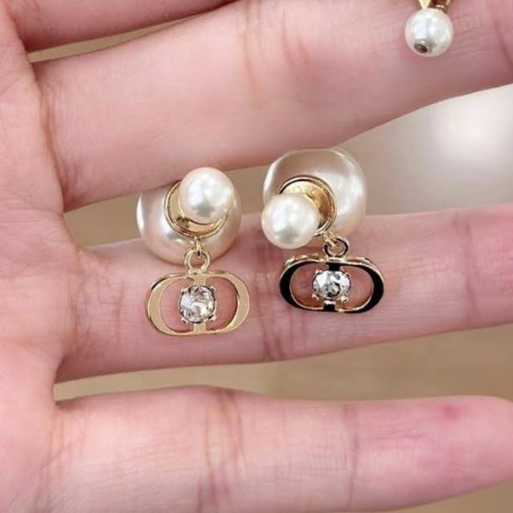 《国内即発☆ギフトにも◎》DIOR Tribales ピアス