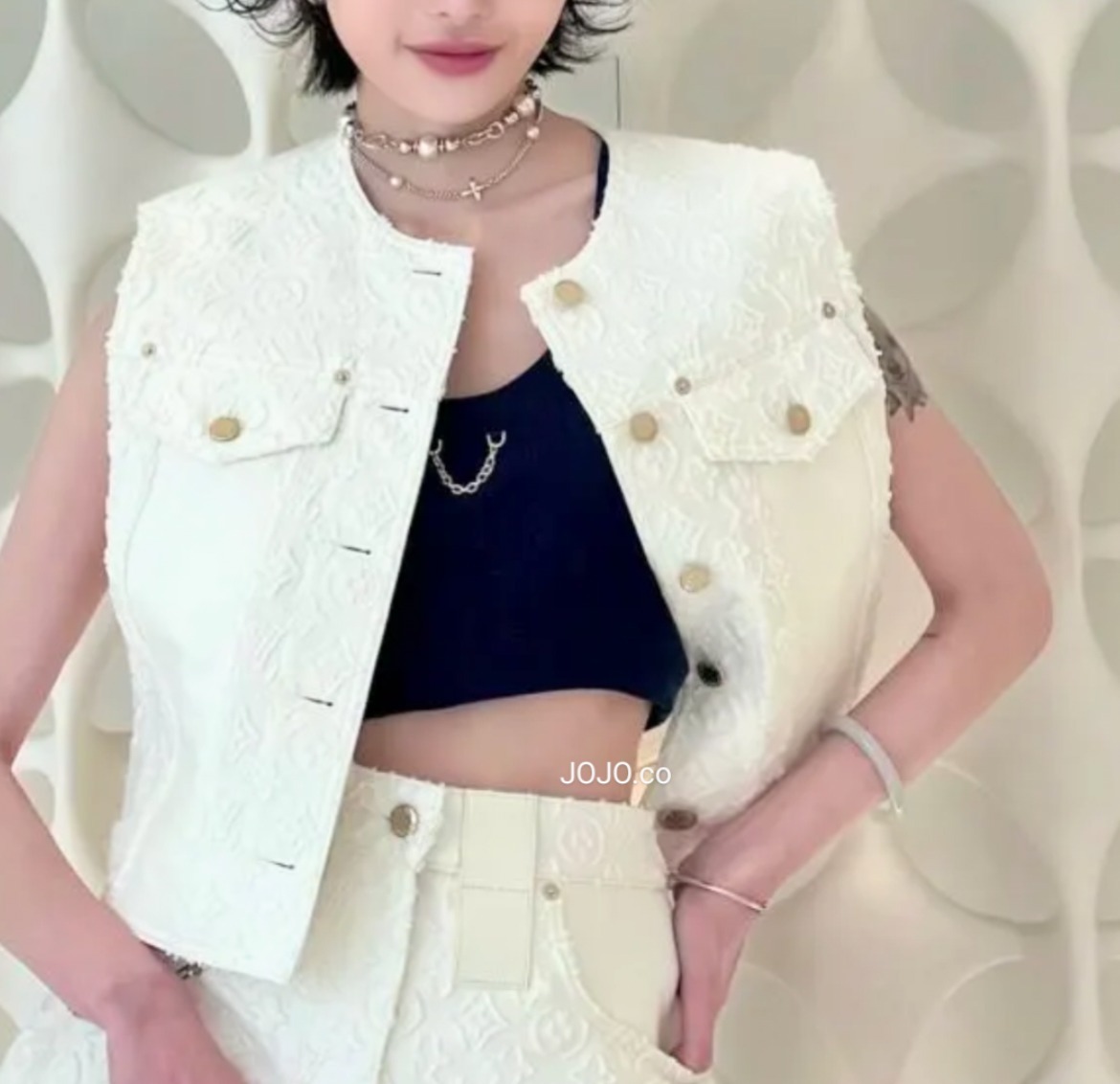 《白が綺麗で上品♡》LVノースリーブジャケット デニム