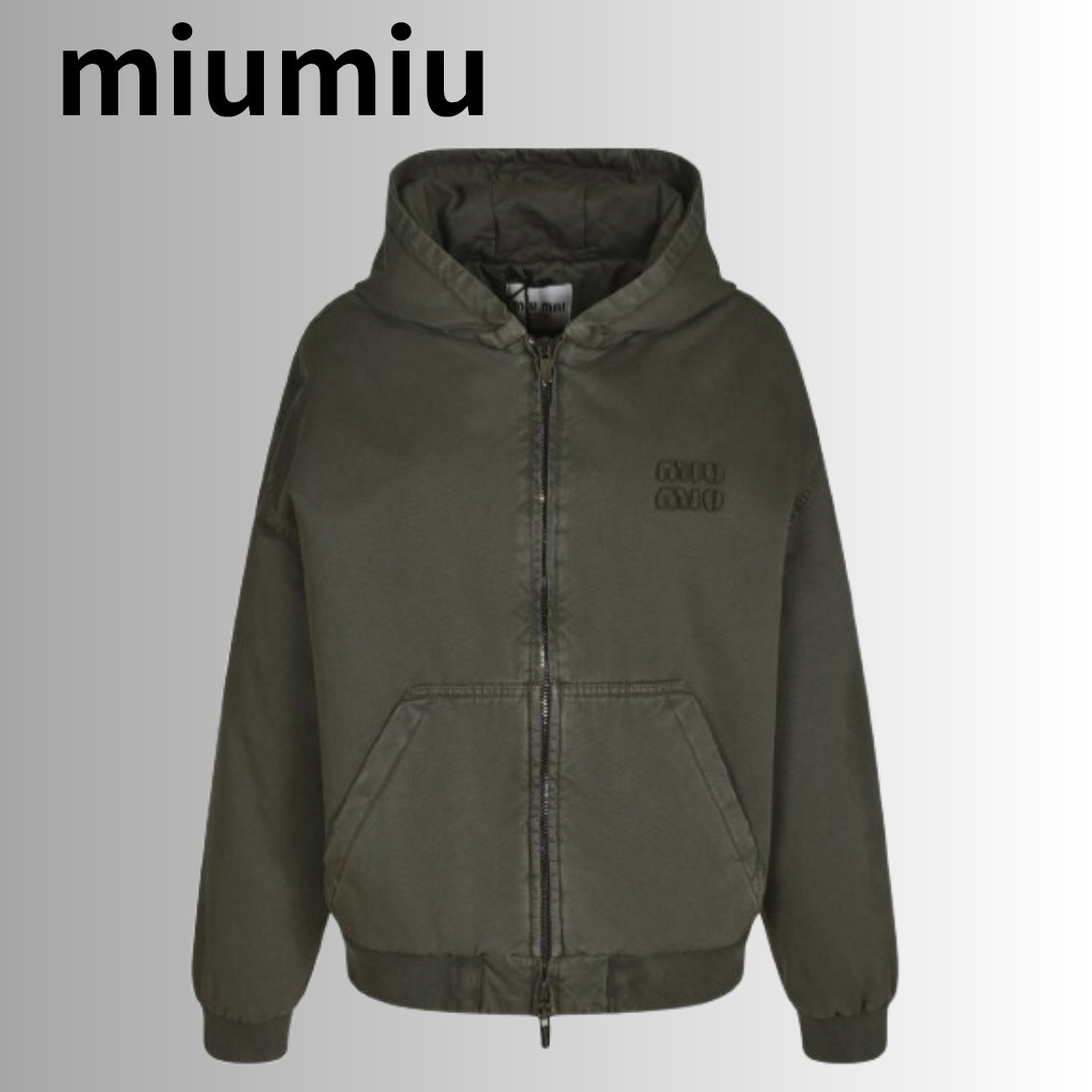 Miu Miu ロゴディテール ジップアップパーカー