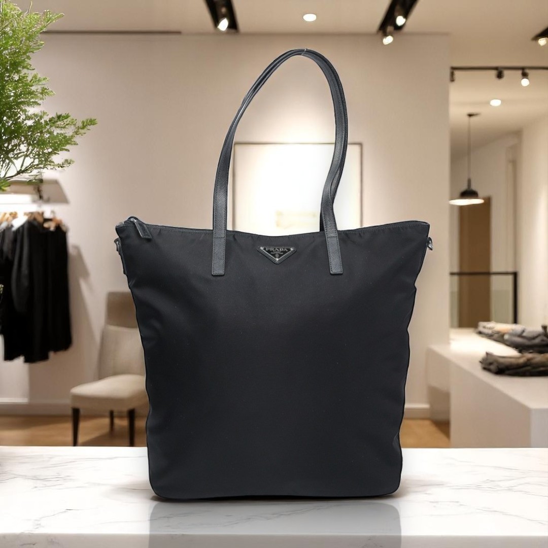 希少【PRADA】ブラック ナイロン ロゴ ショッピングトートバック