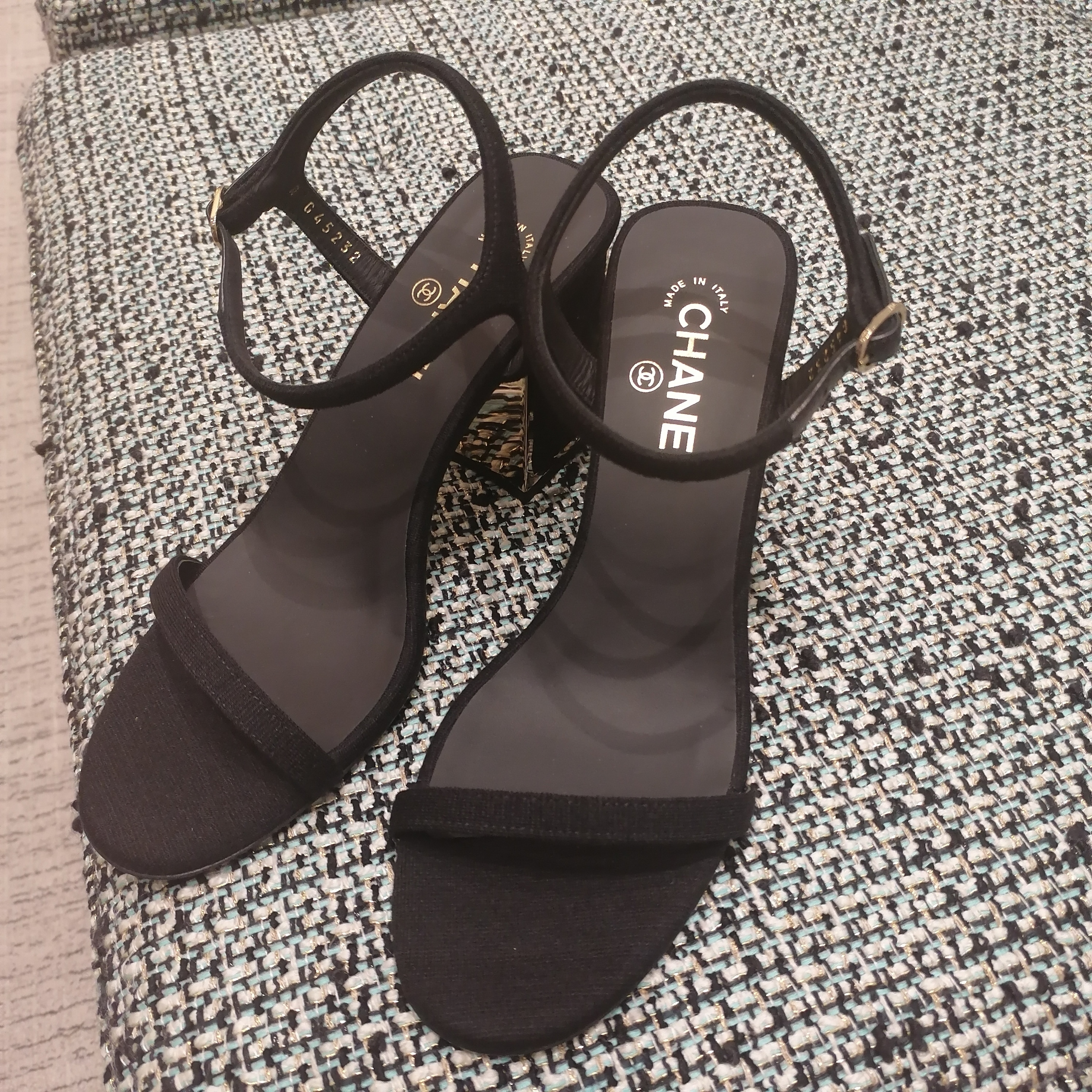 CHANEL シャネル  サンダル  ブラック