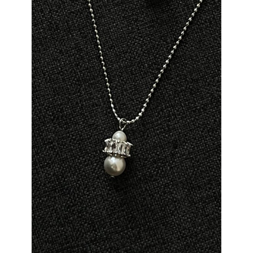 ★PEARLY MORE★ Little Snowman Cutting Ball Chain Necklace