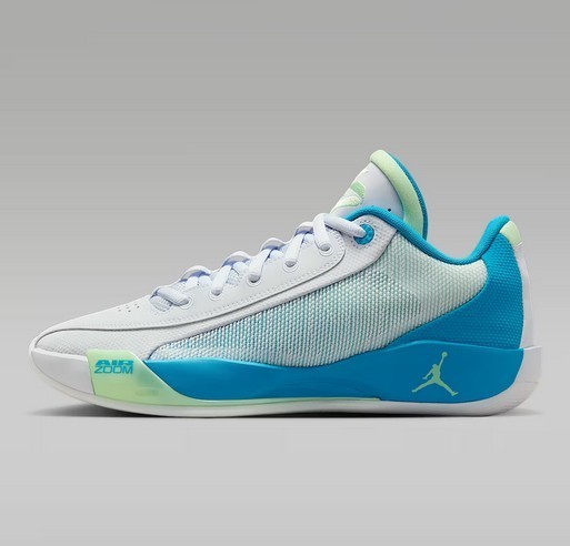 【NIKE】☆スニーカー☆ Luka .77 \"Navigator\" Basketball Shoes