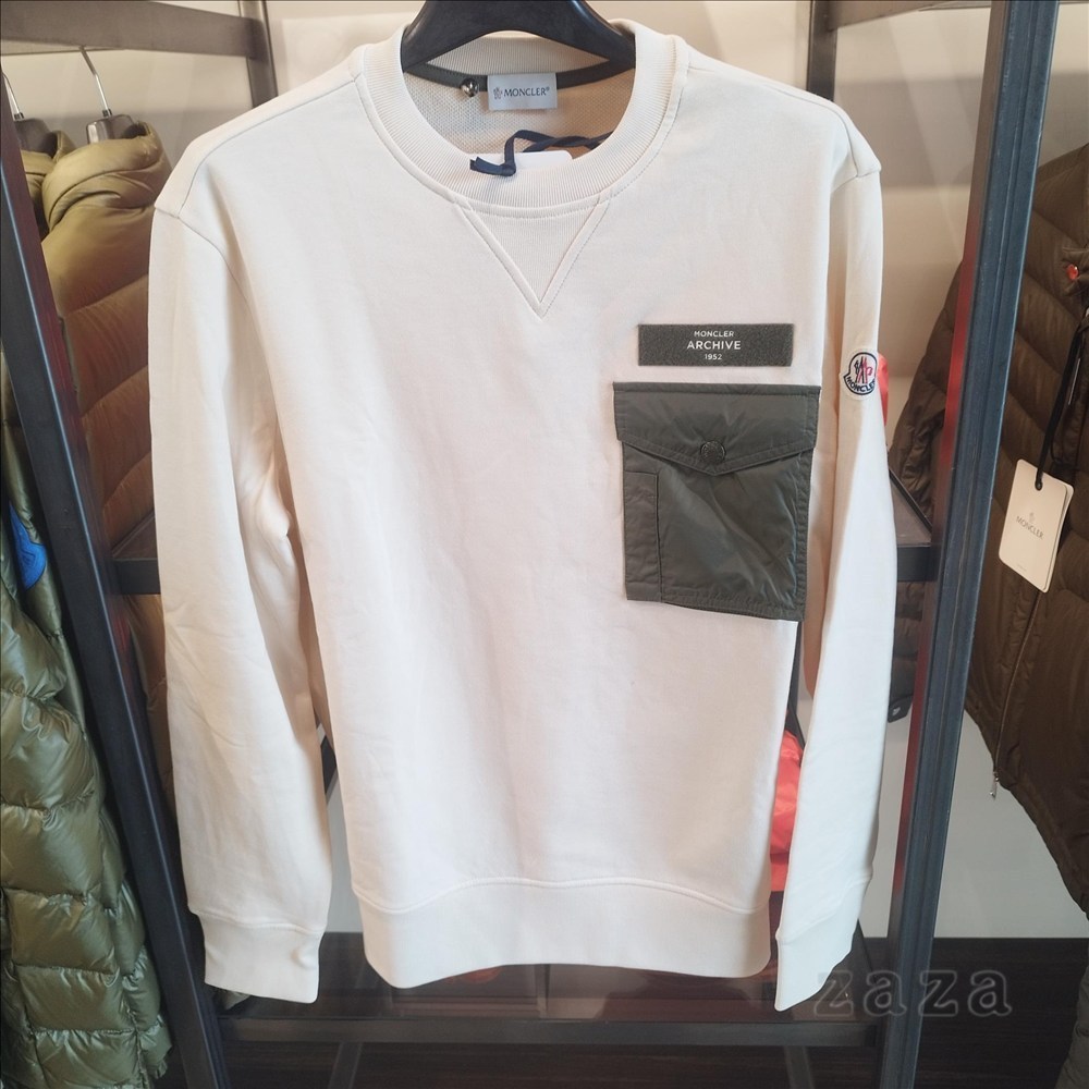 セール♪Moncler ロンT