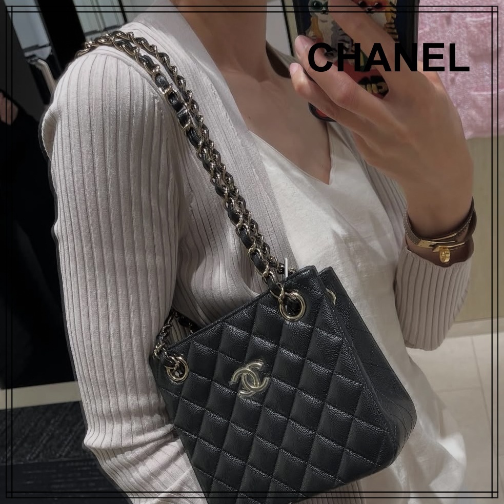 人気【CHANEL】斜めがけもできて便利なバケットバッグ