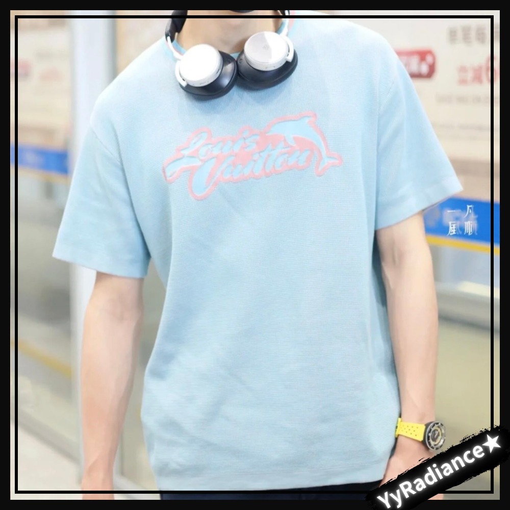 【可愛いイルカが夏にぴったり♡】Louis Vuitton Tシャツ