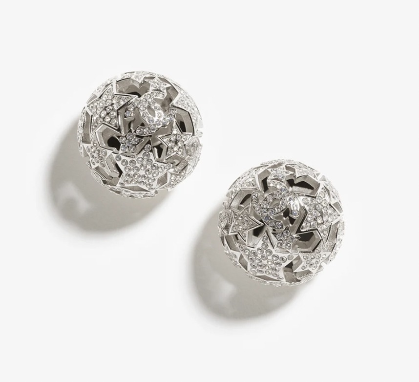 《キラキラの存在感が♡星》CHANELピアス